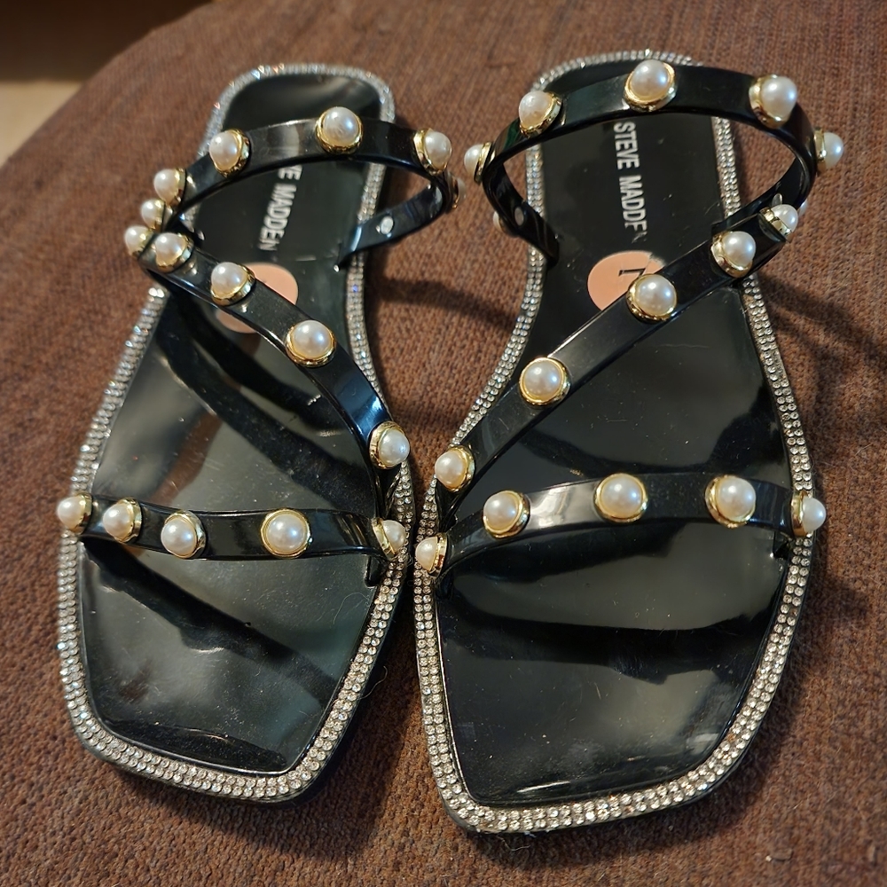 Steve Madden Sandals - Picture 3 of 3